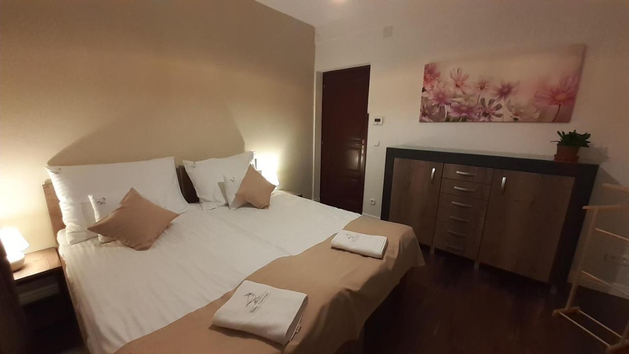 Bibic Apartman A Kapolnasnyek Екстериор снимка